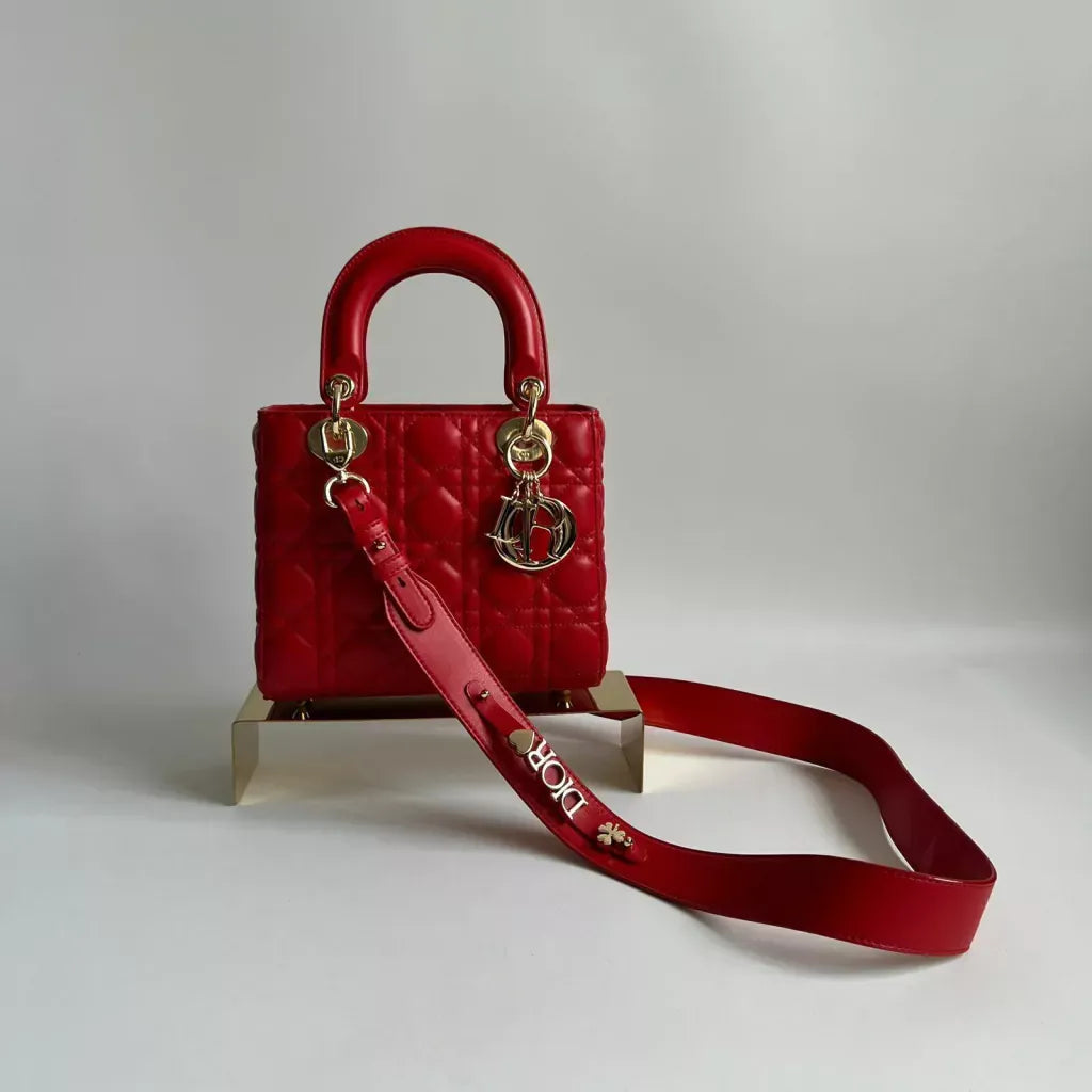 DIOR 30 MONTAIGNE EAST-WEST BAG WITH CHAIN